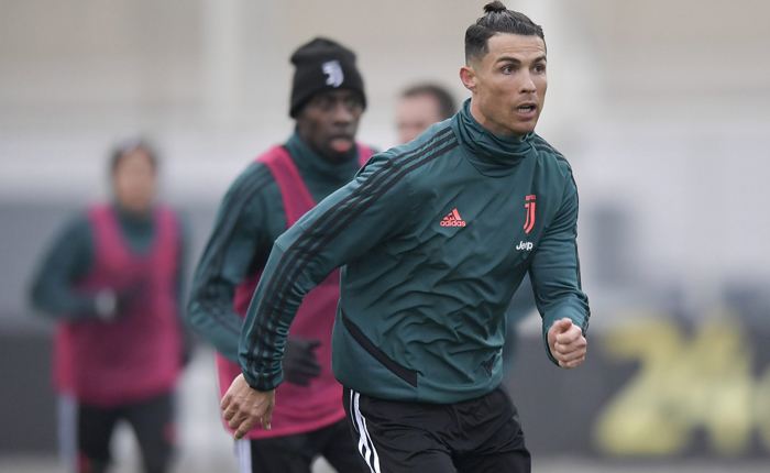 Juventus l&ecirc;n kế hoạch &lsquo;tr&oacute;i ch&acirc;n&rsquo; Cristiano Ronaldo