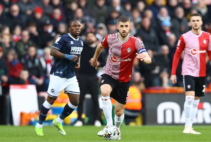 Nhận định, soi k&egrave;o Southampton vs Millwall, 22h00 ng&agrave;y 1/1: Top 6 lung lay 