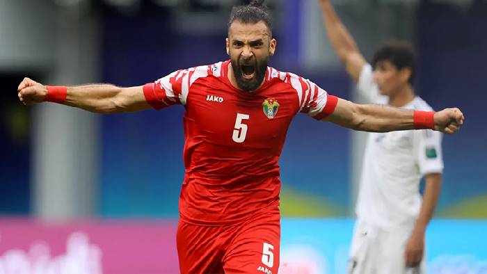 Soi k&egrave;o hiệp 1 Tajikistan vs Jordan, 18h30 ng&agrave;y 2/2