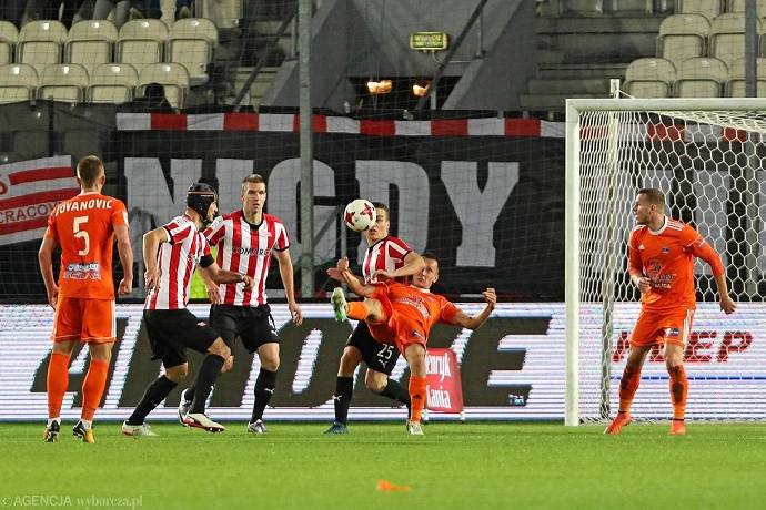 Nhận định, soi k&egrave;o Bruk Nieciecza vs Cracovia Krakow, 1h00 ng&agrave;y 3/2: Nỗ lực từng ng&agrave;y