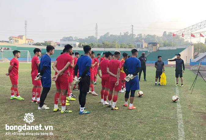 HLV Vũ Như Th&agrave;nh đ&oacute;n tin vui sau 1 th&aacute;ng dẫn dắt Ph&uacute; Thọ