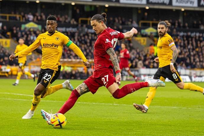 Soi k&egrave;o phạt g&oacute;c Liverpool vs Wolves, 3h00 ng&agrave;y 2/3