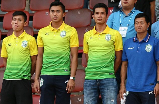 Cầu thủ đ&aacute; phản lưới nh&agrave; của Cần Thơ ch&iacute;nh thức nhận &aacute;n phạt