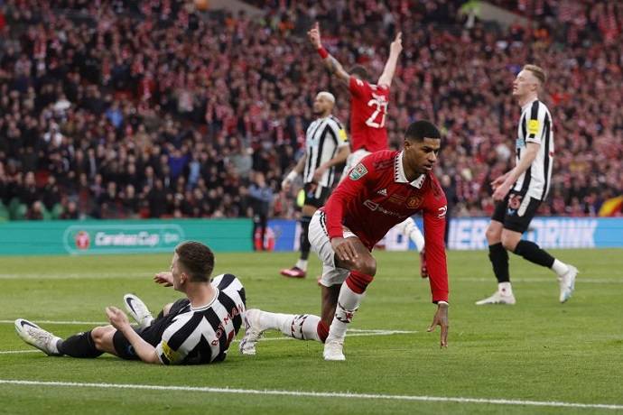 Mark Lawrenson dự đo&aacute;n Newcastle vs MU, 22h30 ng&agrave;y 2/4