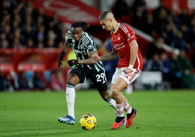 Chuy&ecirc;n gia Tony Ansell dự đo&aacute;n Nottingham vs MU, 2h00 ng&agrave;y 2/4