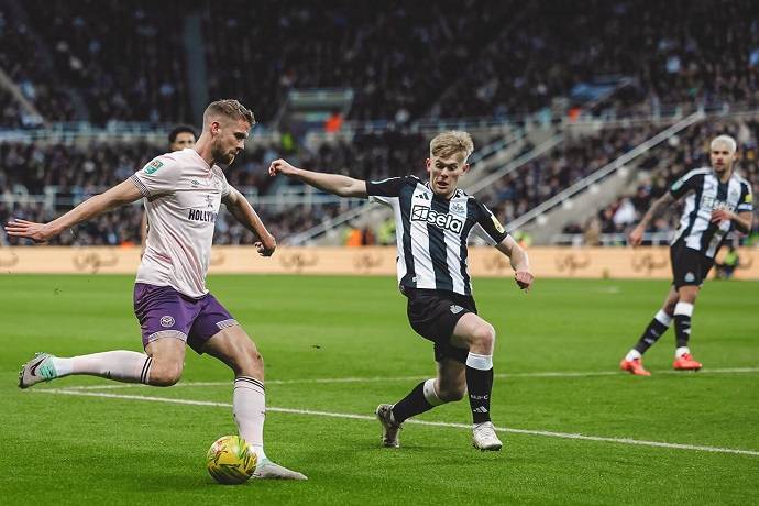 Si&ecirc;u m&aacute;y t&iacute;nh dự đo&aacute;n Newcastle vs Brentford, 1h45 ng&agrave;y 3/4