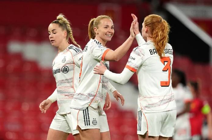 Soi k&egrave;o g&oacute;c Nữ Bayern vs Nữ MU, 23h45 ng&agrave;y 01/04