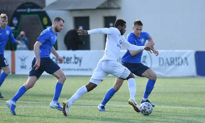 Shakhtyor vs Isloch (0h 4/5): Kh&oacute; tin chủ nh&agrave;