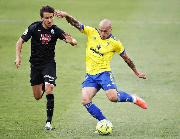 Nhận định Granada vs Cadiz, 23h30 ng&agrave;y 2/5