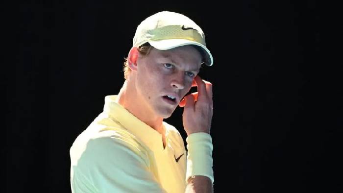 Sinner: &lsquo;T&ocirc;i từng muốn bỏ tennis v&igrave; b&ecirc; bối doping&rsquo;