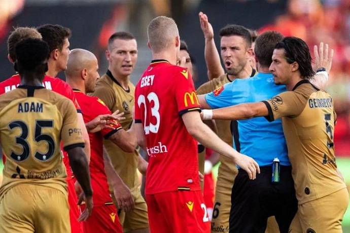 Dự đo&aacute;n, soi k&egrave;o thẻ v&agrave;ng Adelaide United vs Western Sydney, 16h35 ng&agrave;y 3/6