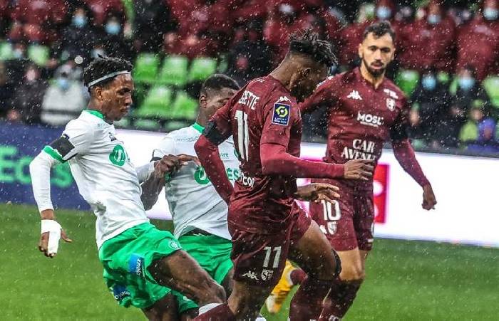 Nhận định, soi k&egrave;o Metz vs Saint-Etienne, 22h00 ng&agrave;y 2/6: Thăng hạng cho Saint-Etienne?!