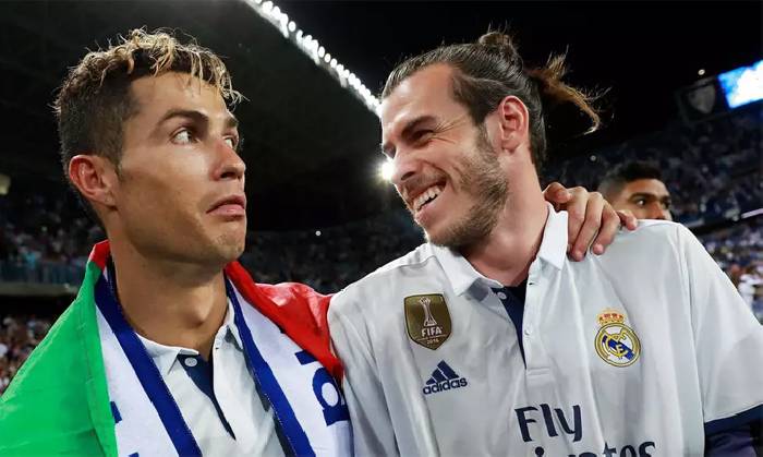 Gareth Bale tiết lộ 'tật xấu' của Ronaldo mỗi khi tịt ng&ograve;i