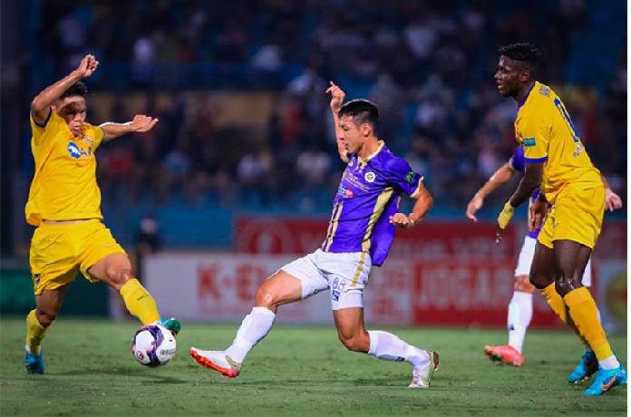 Ph&acirc;n t&iacute;ch k&egrave;o hiệp 1 H&agrave; Nội vs SLNA, 17h ng&agrave;y 2/7