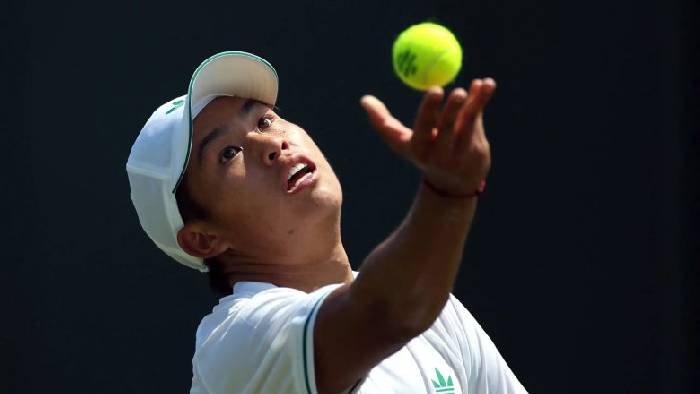 Sao trẻ gốc Việt Learner Tien thắng dễ 'bạn th&acirc;n' ở trận mở m&agrave;n Wimbledon 2025