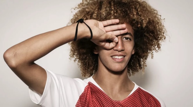 MU săn th&agrave;nh c&ocirc;ng sao trẻ từng khuấy động l&ograve; PVF