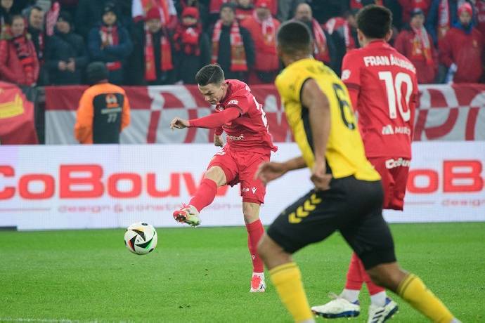 Nhận định, soi k&egrave;o Widzew lodz vs Katowice, 22h30 ng&agrave;y 2/8: Những vị kh&aacute;ch k&eacute;m cỏi