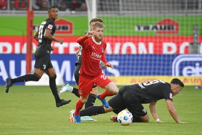Soi k&egrave;o phạt g&oacute;c Heidenheim vs Augsburg, 20h30 ng&agrave;y 1/9