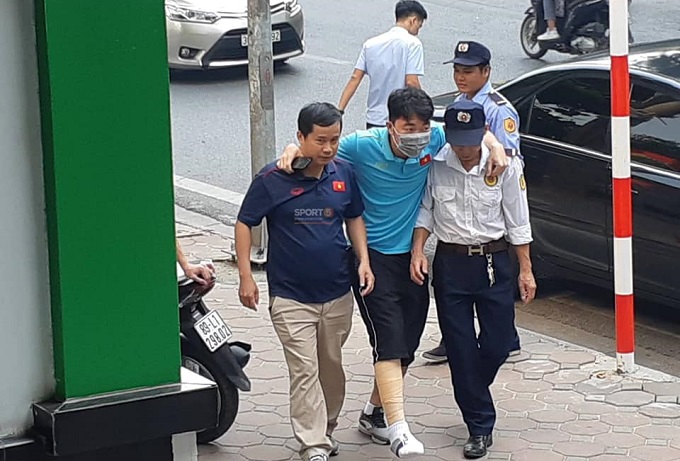 'Sếp lớn' HAGL l&ecirc;n tiếng về chấn thương nặng của Xu&acirc;n Trường