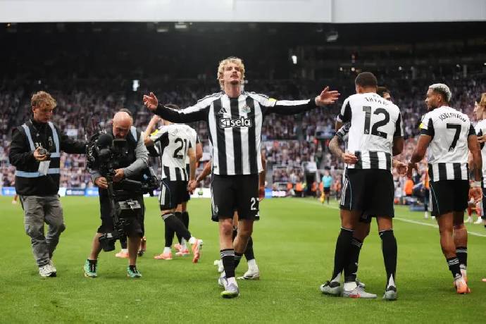 Si&ecirc;u m&aacute;y t&iacute;nh dự đo&aacute;n Union Saint-Gilloise vs Newcastle, 23h45 ng&agrave;y 1/10