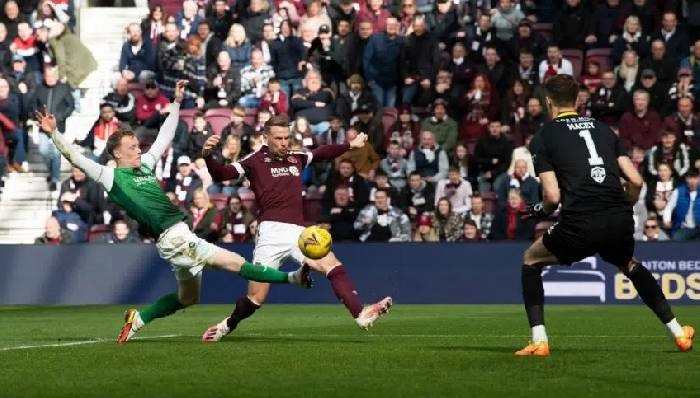 Soi k&egrave;o chẵn/ lẻ Istanbul vs Hearts, 22h30 ng&agrave;y 3/11