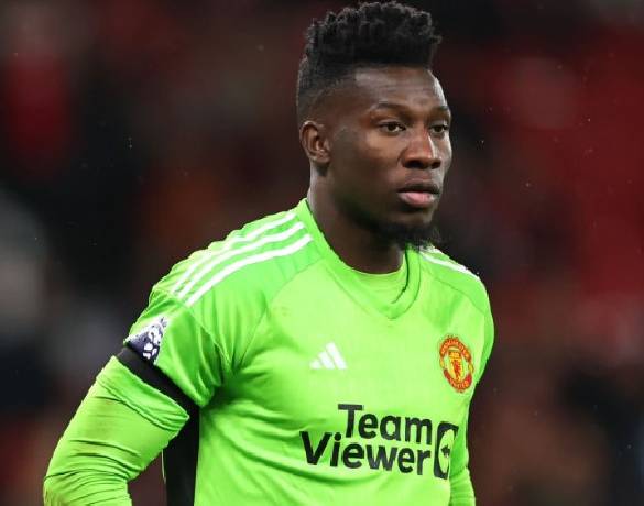 Đang thăng hoa, Andre Onana b&aacute;o tin xấu cho MU