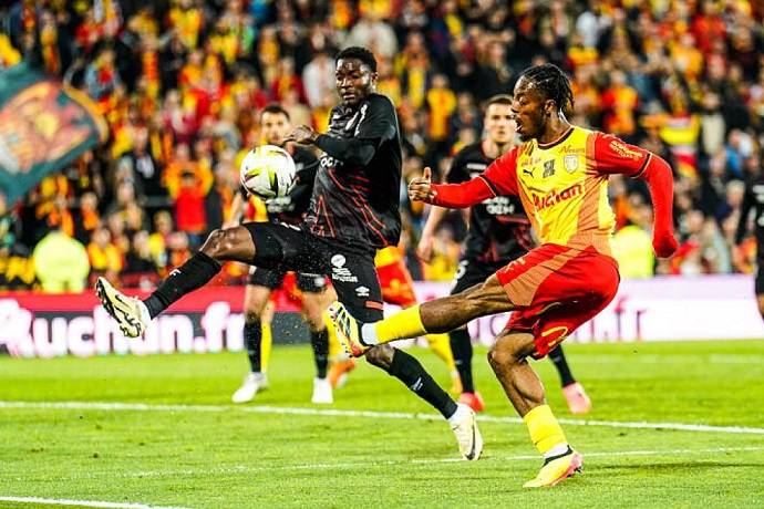 Nhận định, soi k&egrave;o Lens vs Lorient, 23h15 ng&agrave;y 2/11: Kh&oacute; c&oacute; bất ngờ