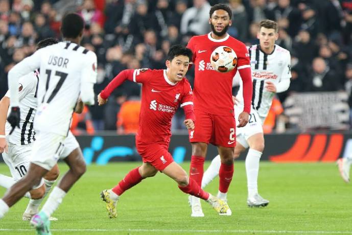 Tam tấu h&agrave;ng c&ocirc;ng toả s&aacute;ng, Liverpool thắng tiến v&agrave;o v&ograve;ng knock-out