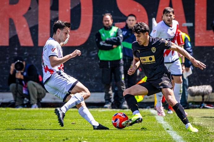 Nhận định, soi k&egrave;o Rayo Vallecano vs Valencia, 3h00 ng&agrave;y 2/12: Dễ h&ograve;a