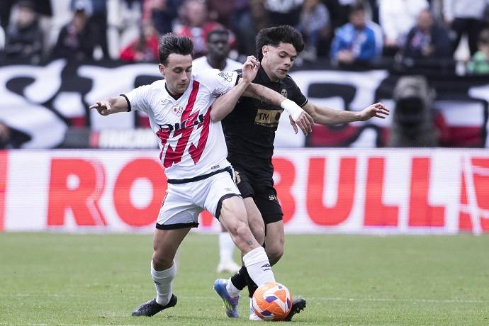 Si&ecirc;u m&aacute;y t&iacute;nh dự đo&aacute;n Rayo Vallecano vs Valencia, 3h00 ng&agrave;y 2/12