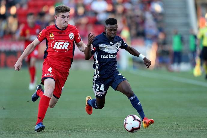 Soi k&egrave;o phạt g&oacute;c Adelaide vs Melbourne Victory, 15h45 ng&agrave;y 5/1