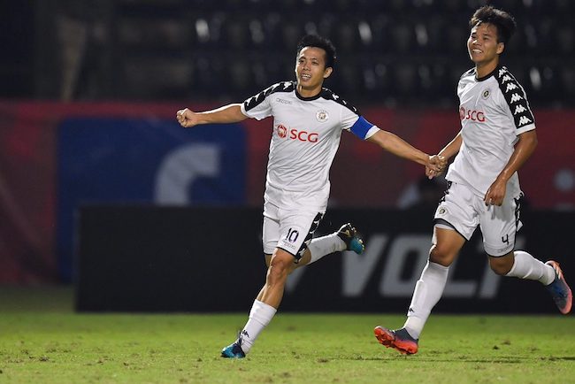 H&agrave; Nội FC khiến V-League 2019 'n&aacute;o loạn'