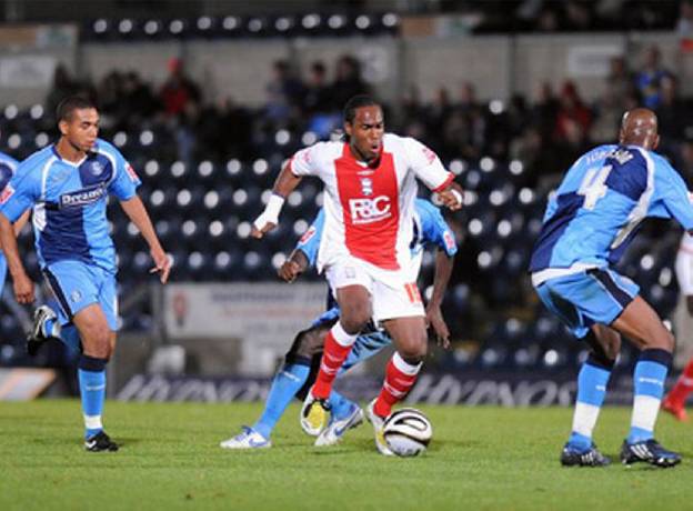 Nhận định Wycombe vs Birmingham, 02h00 ng&agrave;y 3/2