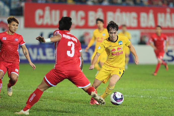 Bảng xếp hạng V.League 2021 tối nay 2/4: Văn To&agrave;n kh&ocirc;ng cho Đ&agrave; Nẵng cướp ng&ocirc;i đầu