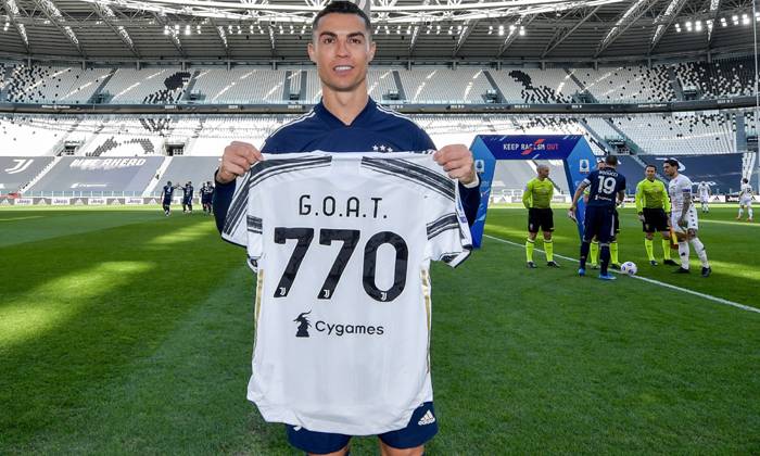 V&igrave; sao Cristiano Ronaldo kh&ocirc;ng bao giờ uống rượu bia?