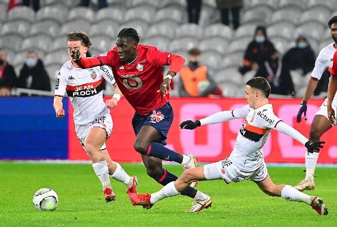 Soi k&egrave;o phạt g&oacute;c Lille vs Lorient, 18h00 ng&agrave;y 2/4