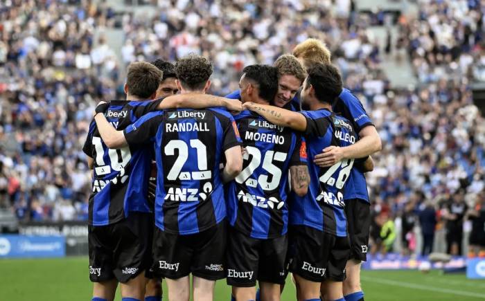 Si&ecirc;u m&aacute;y t&iacute;nh dự đo&aacute;n Adelaide United vs Auckland, 15h35 ng&agrave;y 3/4