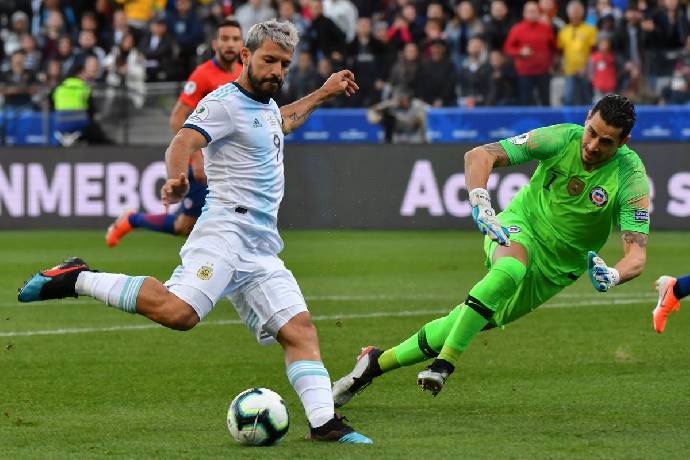 Dự đo&aacute;n, soi k&egrave;o thẻ v&agrave;ng Argentina vs Chile, 7h ng&agrave;y 4/6