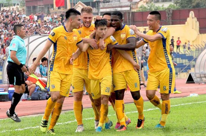 Đội h&igrave;nh ra s&acirc;n ch&iacute;nh thức TP.HCM vs Thanh H&oacute;a, 19h15 ng&agrave;y 2/7