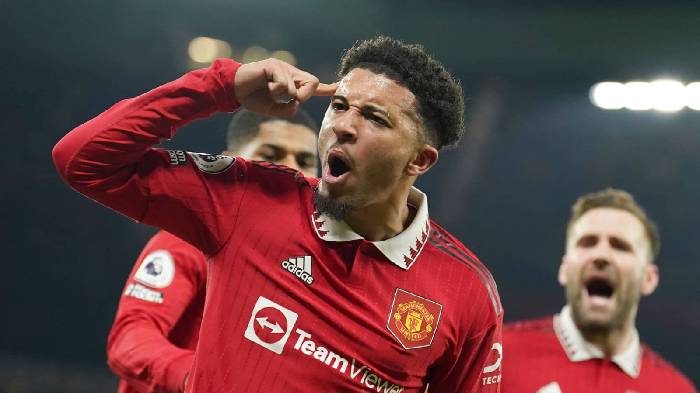 Dortmund hỏi mượn Sancho, Man United c&oacute; c&acirc;u trả lời