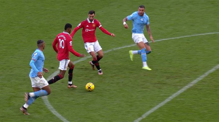 FIFA thử nghiệm luật việt vị mới, thời của c&aacute;c tiền đạo tới rồi