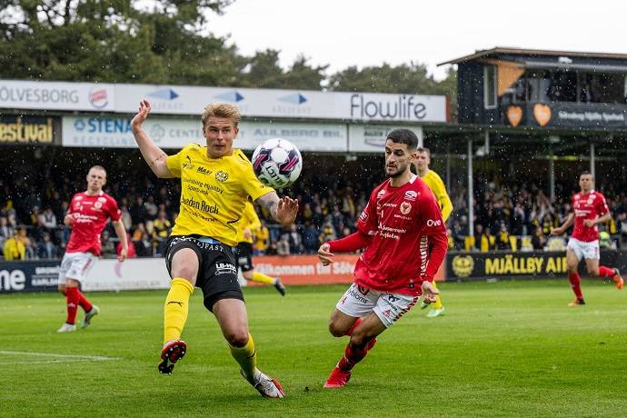 Soi k&egrave;o phạt g&oacute;c Mjallby AIF vs Kalmar FF, 0h00 ng&agrave;y 4/7