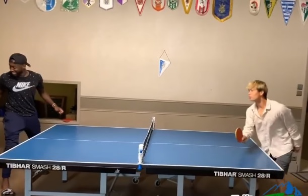 Hạ gục đồng đội chớp nho&aacute;ng, C&ocirc;ng Phượng gi&agrave;nh chức v&ocirc; địch m&ocirc;n b&oacute;ng b&agrave;n