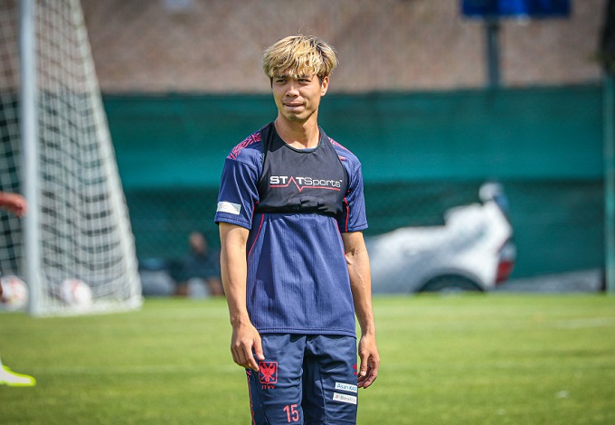 Club Brugge vs Sint-Truidense: C&ocirc;ng Phượng lại khiến fan lo lắng