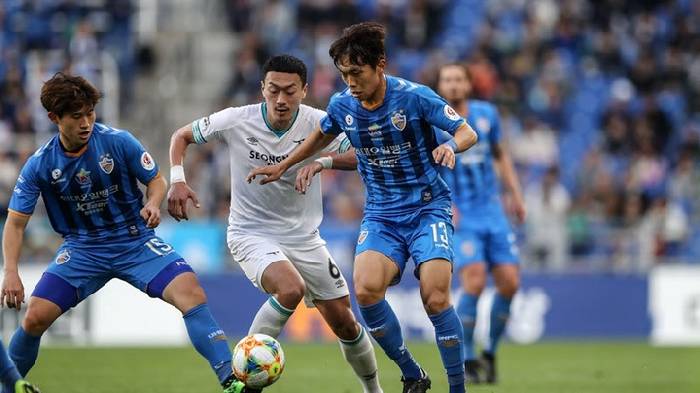 Ph&acirc;n t&iacute;ch k&egrave;o hiệp 1 Ulsan Hyundai vs Daegu, 17h ng&agrave;y 4/8