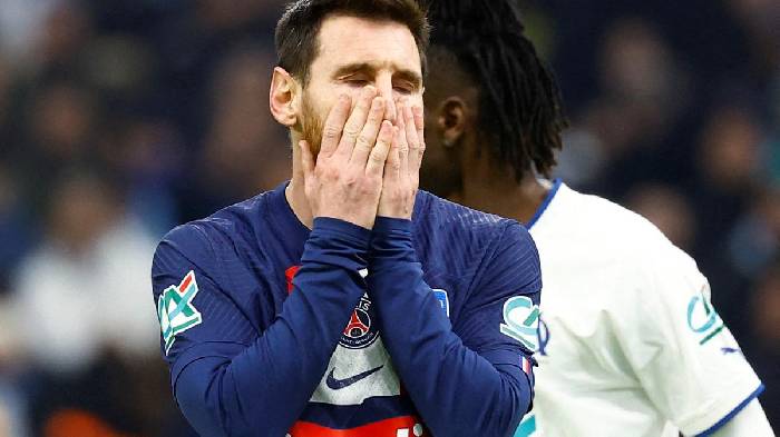 Bạn th&acirc;n Messi: 'Cậu ấy kh&ocirc;ng c&oacute; nổi một ng&agrave;y b&igrave;nh y&ecirc;n ở PSG'