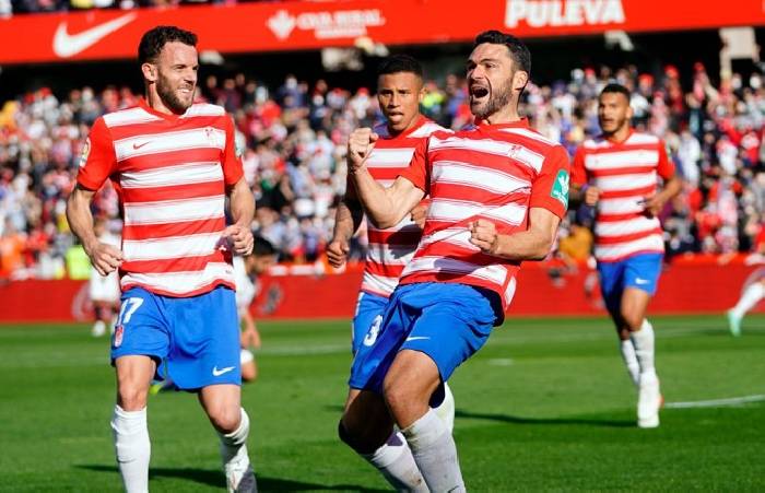 Soi k&egrave;o phạt g&oacute;c Mallorca vs Girona, 19h ng&agrave;y 3/9