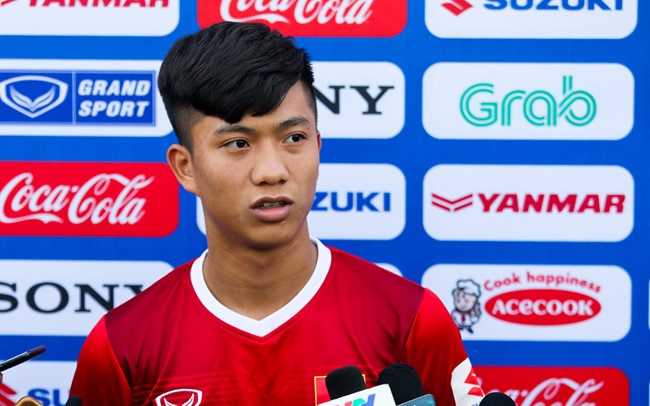 Phan Văn Đức khi biết Xu&acirc;n Trường đứt d&acirc;y chằng