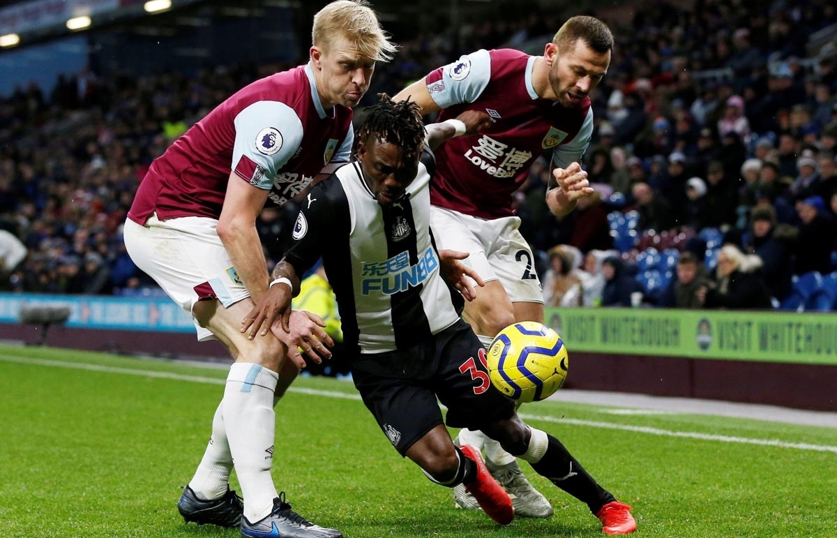 Nhận định Newcastle United vs Burnley, 2h00 ng&agrave;y 4/10
