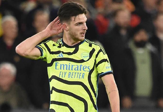 Arsenal thua thảm West Ham, mất danh hiệu đầu ti&ecirc;n của m&ugrave;a giải